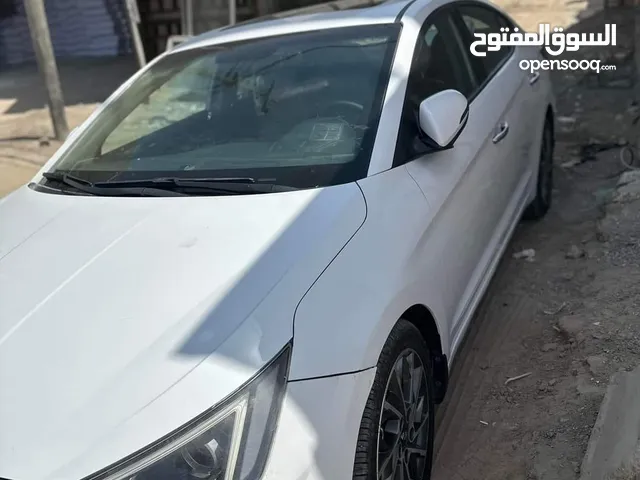 Used Hyundai Elantra in Basra