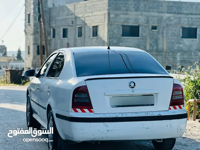 سكودا اوكتافيا 2002