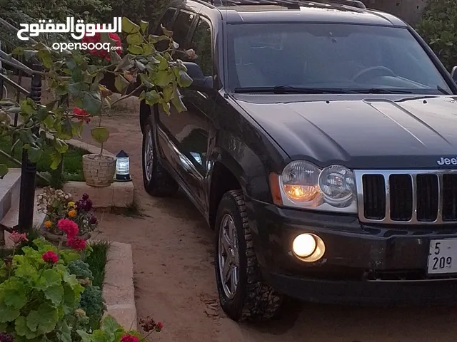 Used Jeep Grand Cherokee in Qasr Al-Akhiar