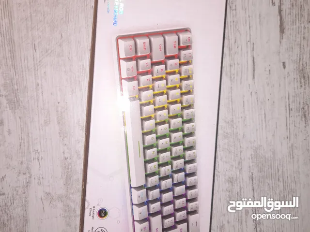T60 mechanical RGB keyboard (UK layout)