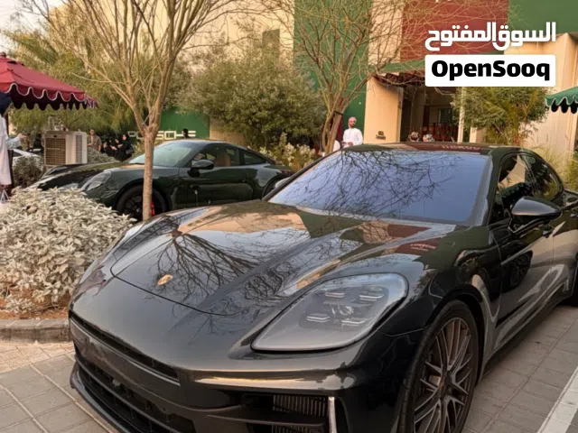 2025 Porsche Panamera Panamera