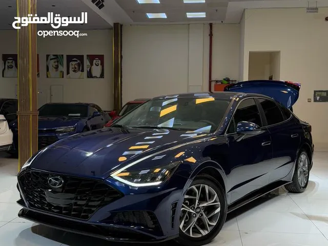 هونداي سوناتا 2021 بحالة جيدة العزاوي موتورز لتجارة السيارات