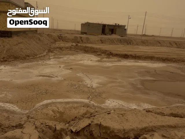 قطعة ارض التنومة مساحه 300متر ثالث قطعة عن الأركن