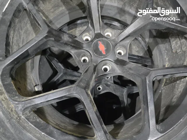 للبيع 4 رنقات سبايدر