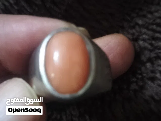 خاتم فضة قديمة