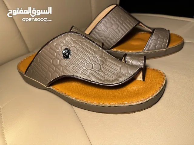 45 Casual Shoes in Buraimi