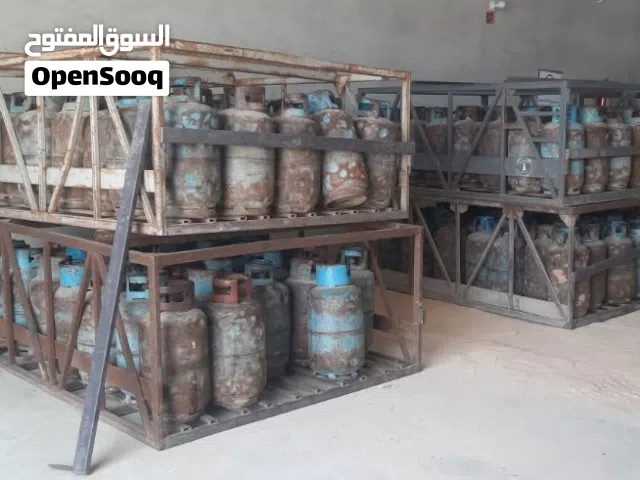 موجود 6اقفاص  للبيع المكان الزاوية  السعر 8000 مع بعض