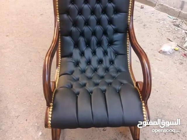 كرسى هزاز مودرن خشب زان احمر تحفه