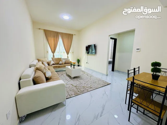 z9 غرفه وصاله للايجار الشهري بمبني جديد -عائلات فقط -بالراشديه 3-بجوار جراند مول -شامله الفواتير