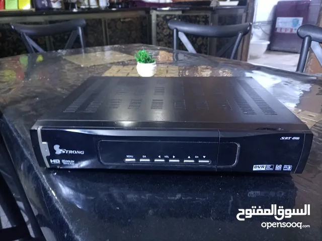 جهاز ستلايت و dvr سترونج شغال مابيه شي السعر 50 الف وبيه مجال