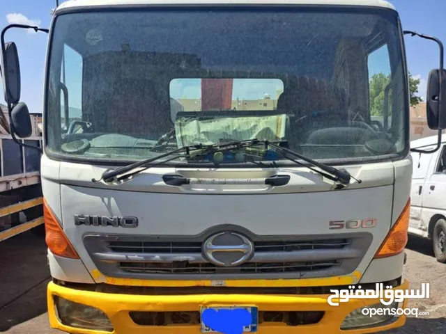Hino 2009 model