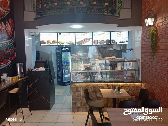 فرصة ذهبية للاستثمار! مطعم جاهز للبيع بسعر أقل من التكلفة – فقط 20000 دينار