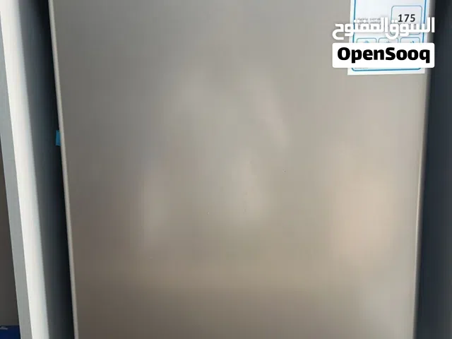 فريزر 4 ادراج بسعر حرق لون سلفر