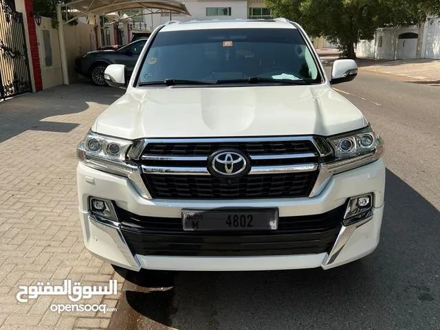 Used Toyota Land Cruiser in Sharjah