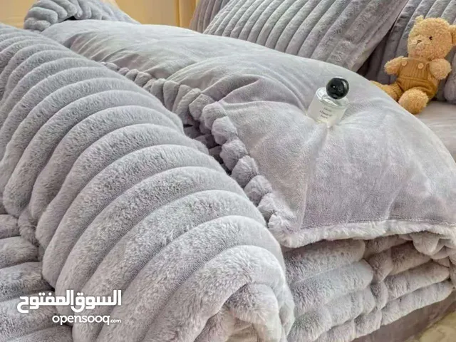 الأفخم والأجمل لشتاء 2026 وصل يا صبايااا لحاف كوردوري الأرنب المخملي سيت