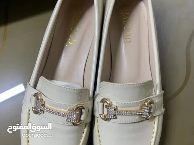 السعر مغري جدا جدا بحال الوكالة