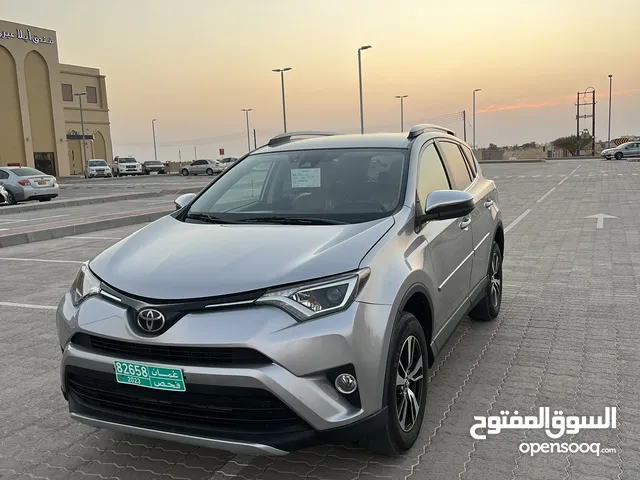 Toyota RAV 4 2016 in Al Dhahirah