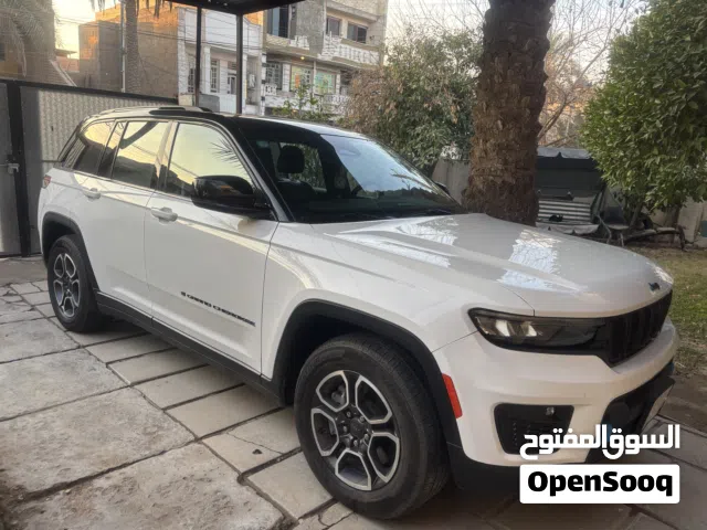 2022 Jeep Grand Cherokee Cherokee 4xe