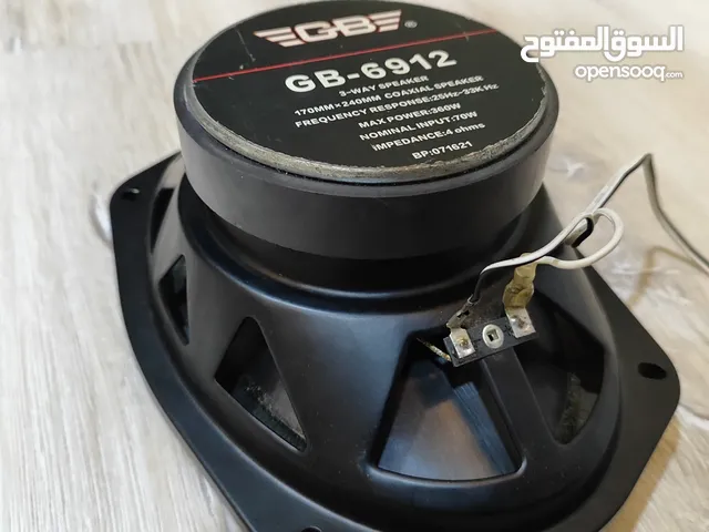 سماعات بيضوي للبدل على صب يكون نضيف