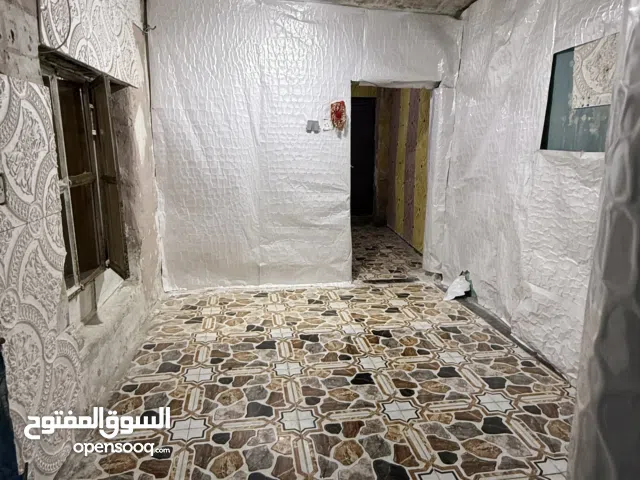 Unfurnished Monthly in Basra Asma'i