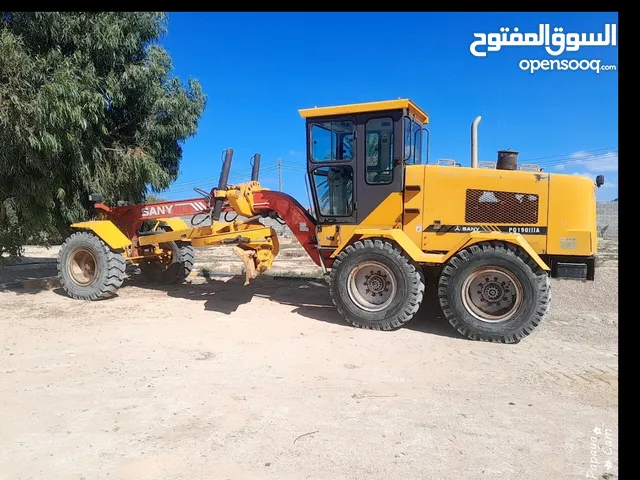 2008 Grader Construction Equipments in Misrata