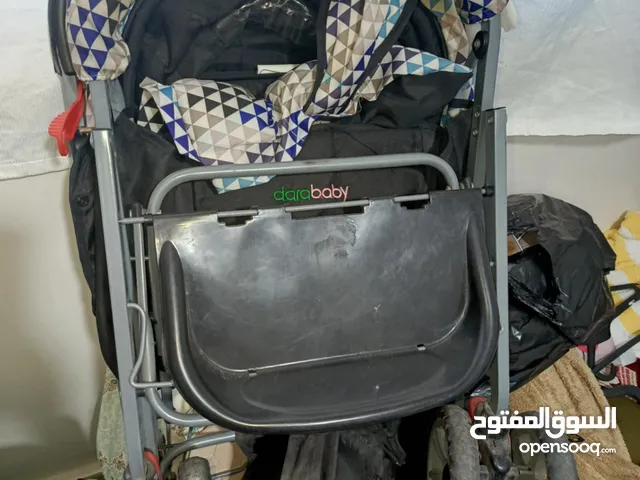 عرباية أطفال مستعمل للبيع السعر 15 وليس 40
