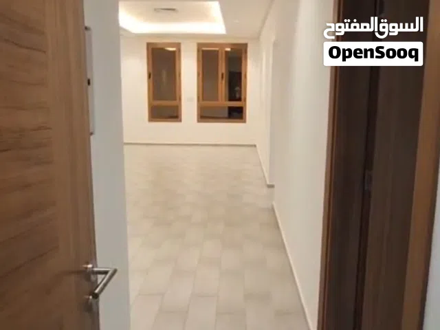 شقه للايجار منطقه صباح السالم ق 10
