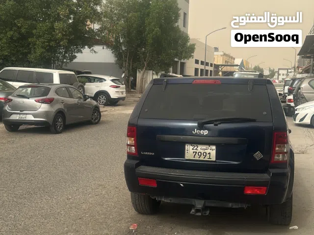 2007 جيب جراند شيروكى Laredo