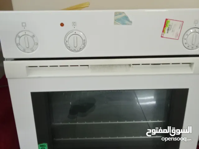 Ariston microwave in very good condition for sale excellent working with warranty