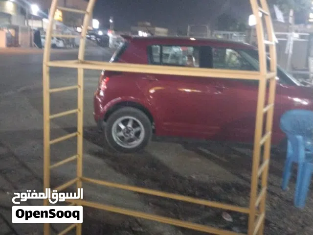 رفوف وطاولات للمكاتب او المحلات