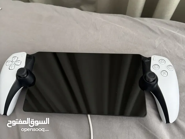 للبيع جهاز يد سوني فايف مع شاشه