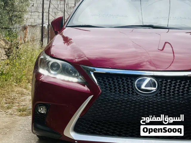 2013 لكزس CT CT 200 F Sport