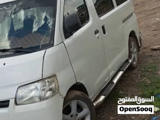 2013 دايهاتسو جران ماكس