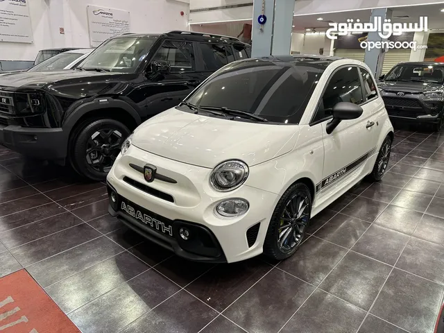 Abarth 695 2023