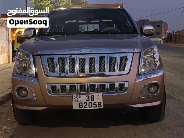 Isuzu D-Max بكم موديل 2007