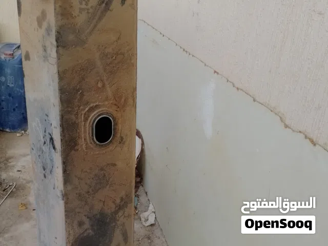 تنك نافته يركب علي كنتر