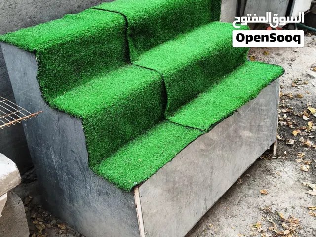 ميز زلايك زائد ميز طعام مع اربع كراسي  زائد ميز مقبلات للبيع