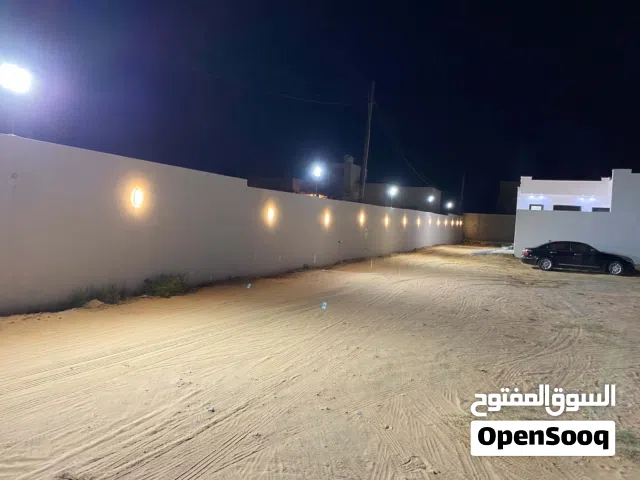 110 m2 3 Bedrooms Townhouse for Sale in Tripoli Al-Bivio