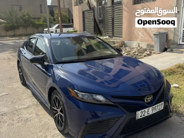 2023 تويوتا كامري SE
