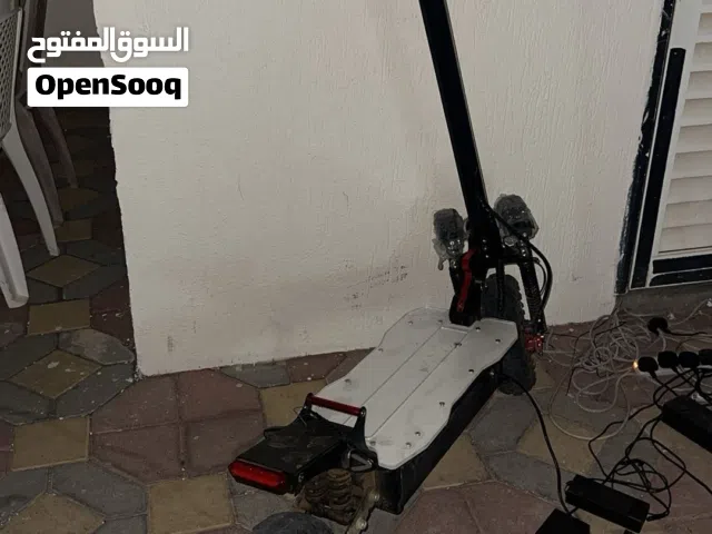 سكوتر مستعمل للبيع استخدام خفيف