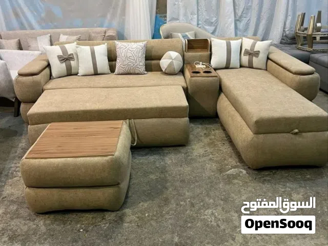 علي شد القماش  جاااامد ده                 العوامه الدمياطي   خشب زان محمل  مقاس 2*3