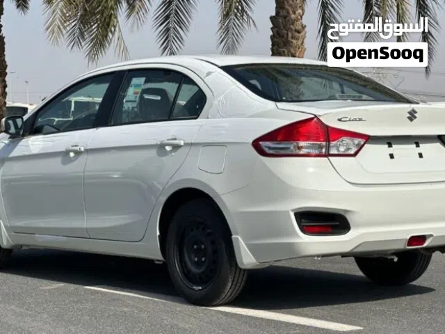 2025 سوزوكي سياز Standard