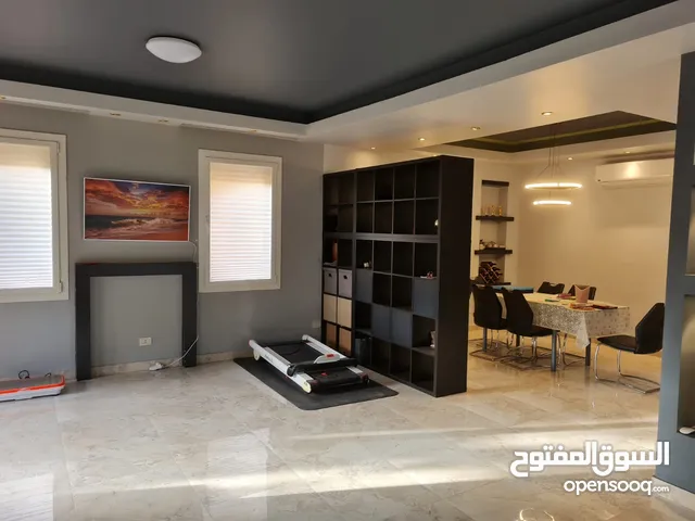 244m2 4 Bedrooms Villa for Sale in Cairo Fifth Settlement
