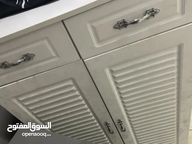 اثاث غرفة ، خزان ثياب