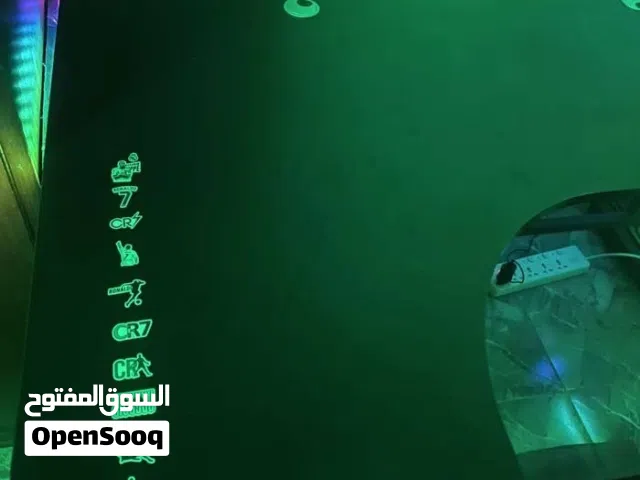 ميز وكرسي بيعه وحده