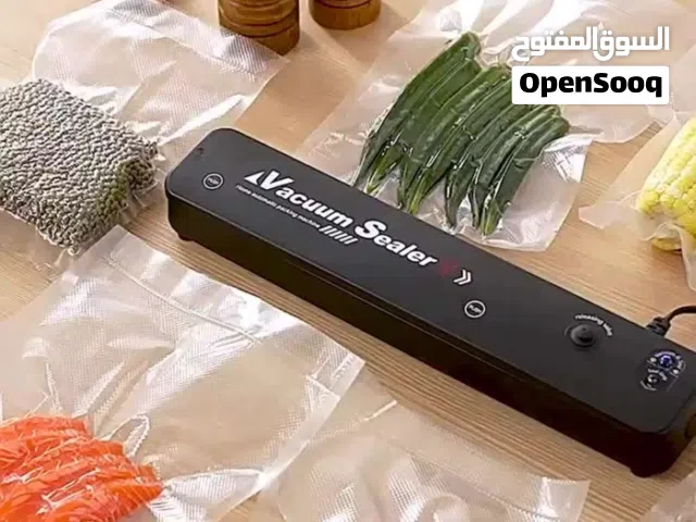 جهازي فاكيوم شفط الهواء من الأكياس وإغلاقها لحفظ الاطعمه وتخزين الورقيات والدوالي والمكسرات والخضار