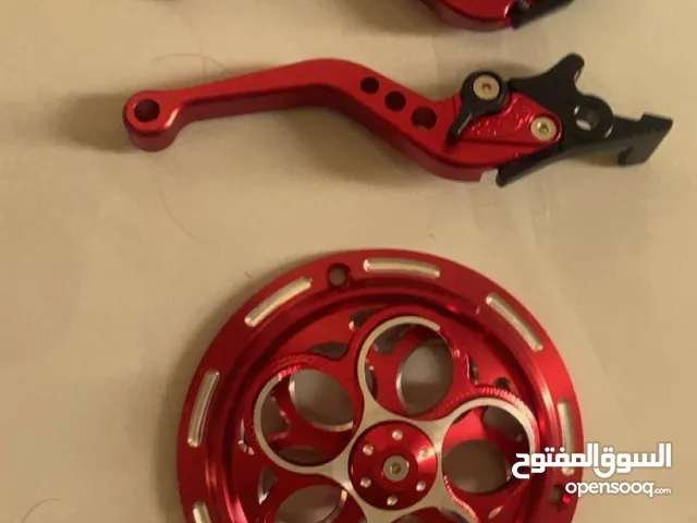 مروحة وبريكات دراجة نارية لون احمر