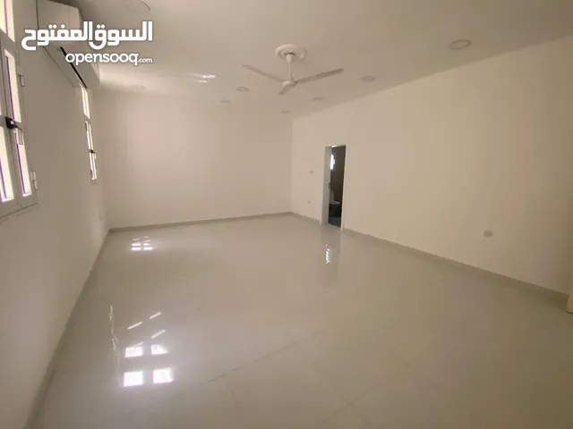 300m2 3 Bedrooms Villa for Rent in Muharraq Arad