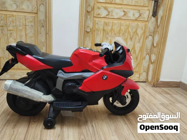دباب اطفال حجم كبير بحاله ممتازه بطاريه جديده
