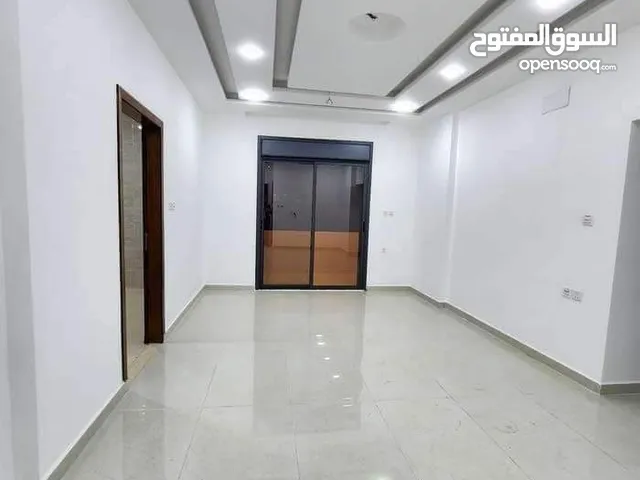 135m2 4 Bedrooms Apartments for Sale in Aqaba Al Sakaneyeh 5